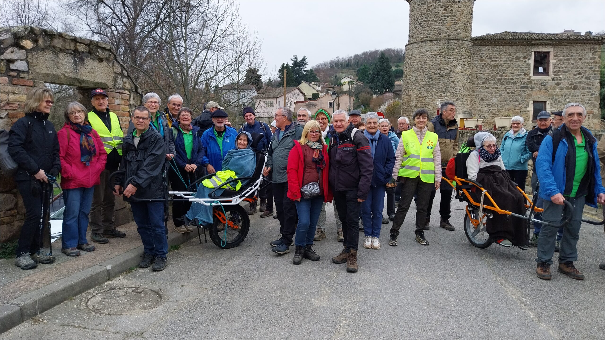 Lire la suite à propos de l’article 1ère sortie Joêlettes en 2026 le 28 février à Chavanay